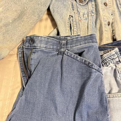 LOT 174X: Denim Collection: Worn Levi’s Jackets & L. L. Bean Ladies Size 12-14 Pants