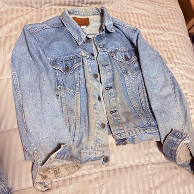 LOT 174X: Denim Collection: Worn Levi’s Jackets & L. L. Bean Ladies Size 12-14 Pants