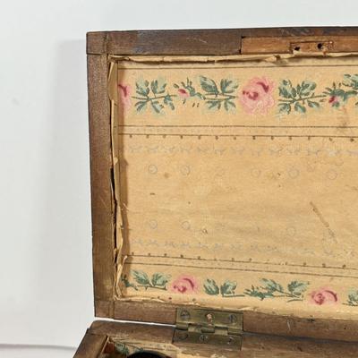 LOT 176K: Variety of Vintage Buttons in Vintage Wooden Box