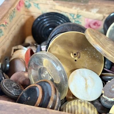 LOT 176K: Variety of Vintage Buttons in Vintage Wooden Box