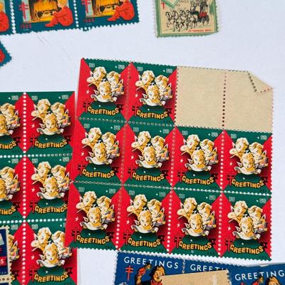 LOT 177K: Collection of Vintage Christmas Stamps dating back to 1930s