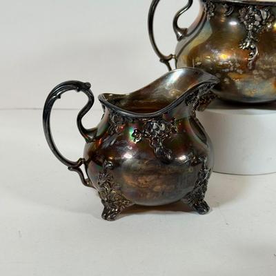 LOT 180K: Vintage Oneida Silver Venetian Scroll Sugar Bowls & Creamer