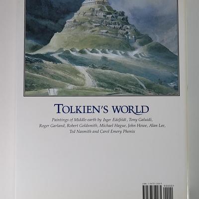 LOT 181L: Vintage Lord of the Rings 'Fellowship of the Ring' Board Game and 'Tolkien's World - Paintings of Middle...