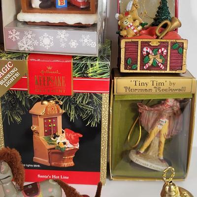 LOT 185L: Various Holiday Decorations Including Hershey, Allegro and More
