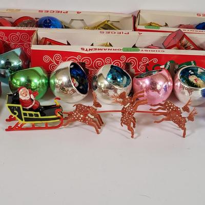 LOT 192L: Assorted Vintage Holiday Ornament Decorations