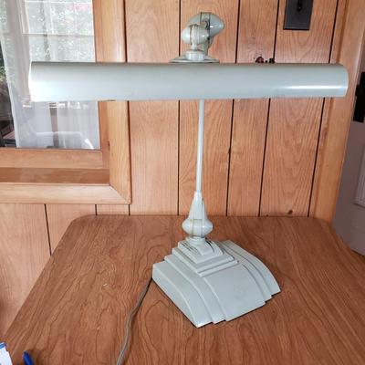 LOT 202P: Art Deco Industrial Flexo Work Desk Lamp-Heavy