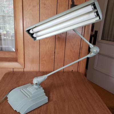 LOT 202P: Art Deco Industrial Flexo Work Desk Lamp-Heavy