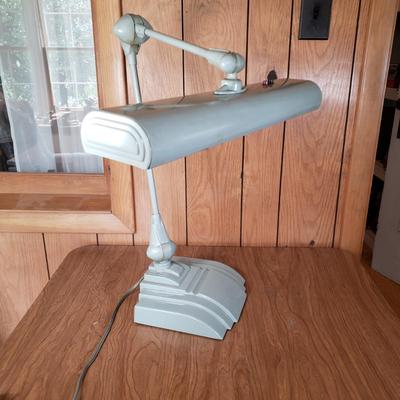 LOT 202P: Art Deco Industrial Flexo Work Desk Lamp-Heavy