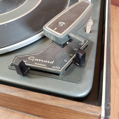 LOT 203L: Garrard England Turntable with Radio Craftsmen Speakers