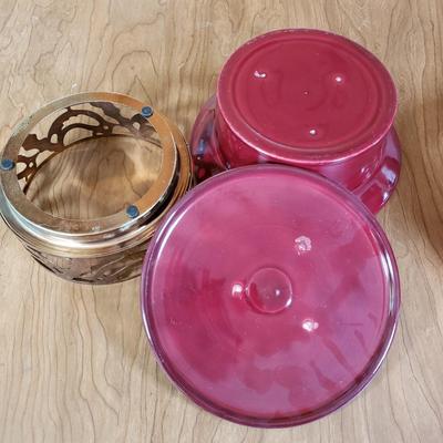LOT 204L: Vintage Pyrex, Copper Bundt Mold Pans, Aluminum Cake Pans New in Box & More