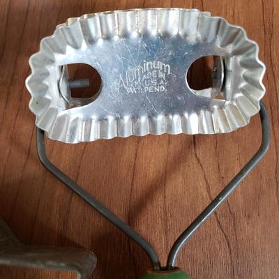 LOT 206L: Vintage Baking Lot; Tupperware, Aluminum, Cookie Cutter New in Box & More
