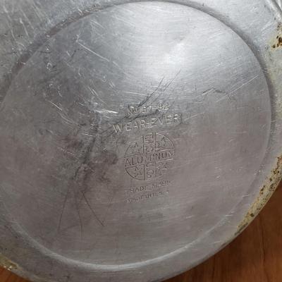 LOT 206L: Vintage Baking Lot; Tupperware, Aluminum, Cookie Cutter New in Box & More