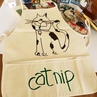 LOT 209L: Cat Lovers Lot-So Many Goodies!