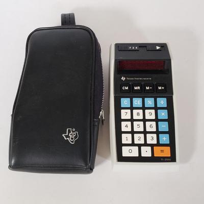LOT 211L: Vintage Calculators; Sharp Elsi Mate & Texas Instruments