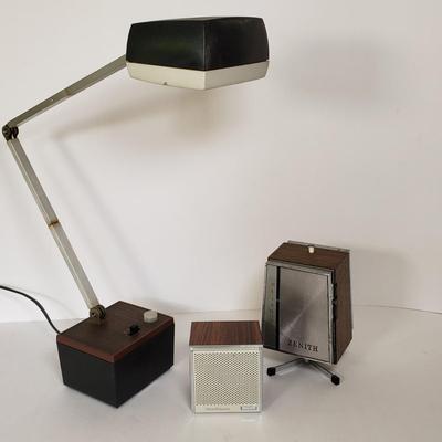 LOT 212L: MCM Executive Hi-Intensity Lamp, Zenith Aristocrat Clock Radio & VoxClock Talking Clock