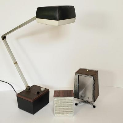 LOT 212L: MCM Executive Hi-Intensity Lamp, Zenith Aristocrat Clock Radio & VoxClock Talking Clock