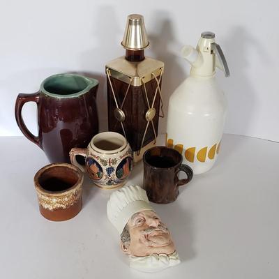 LOT 213L: BOC England Seltzer Bottle, Musical Decanter, Old Stubridge Village Mug, Bossons Chef & More