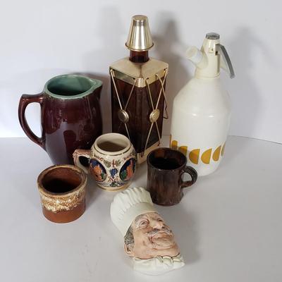 LOT 213L: BOC England Seltzer Bottle, Musical Decanter, Old Stubridge Village Mug, Bossons Chef & More