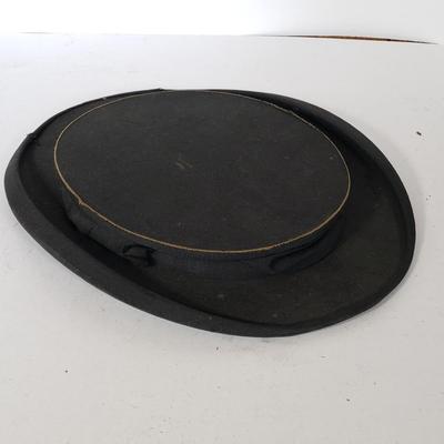 LOT 214L: Antique Collapsible Young Bros Top Hat, Dunlap & Co, Penn Craft Bowler Hat, Greek Fishermans Cap