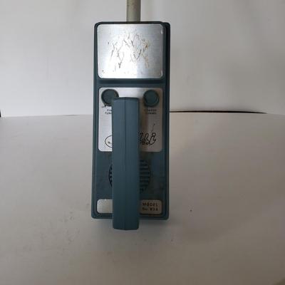 LOT 216L: Vintage Selsi Metal Detector with Treasure Hunting Books