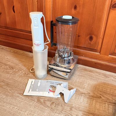 LOT 223K: Kitchen Appliances: Rival Crock Pot Model 3040 Slow Cooker (and Travel Bag), Vintage Sunbeam Electric Pan, Moulinex Turbo Hand...