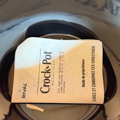 LOT 223K: Kitchen Appliances: Rival Crock Pot Model 3040 Slow Cooker (and Travel Bag), Vintage Sunbeam Electric Pan, Moulinex Turbo Hand...