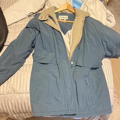 LOT 225H: L. L. Bean Coats & Jackets