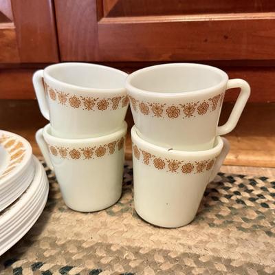 LOT 233K: Vintage Corelle Livingware w/ Matching Pyrex Milk Glass Mugs