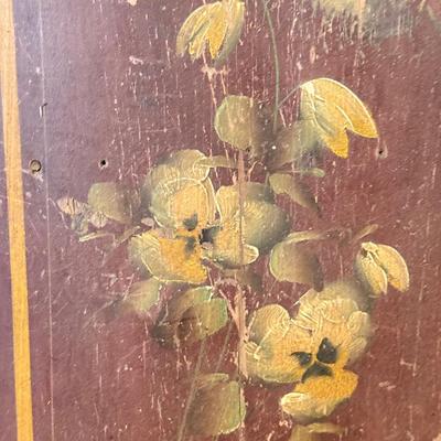 LOT 235X: Vintage Hand Painted Wooden Sled
