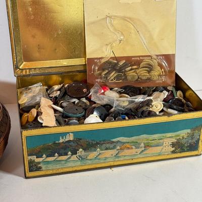 LOT 237L: Collection of Vintage Buttons in Vintage Tins