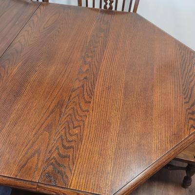 Solid Wood Ethan Allen Dining Table and Chairs (K-EL)