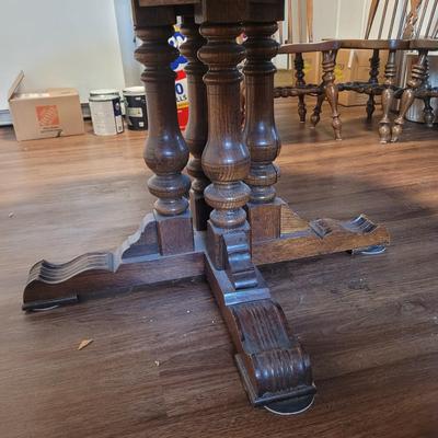 Solid Wood Ethan Allen Dining Table and Chairs (K-EL)