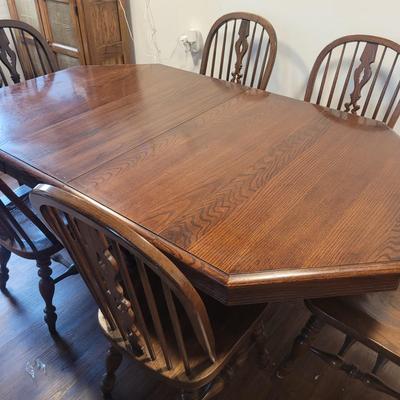 Solid Wood Ethan Allen Dining Table and Chairs (K-EL)