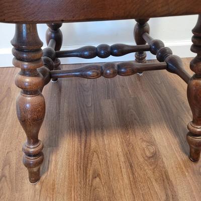 Solid Wood Ethan Allen Dining Table and Chairs (K-EL)