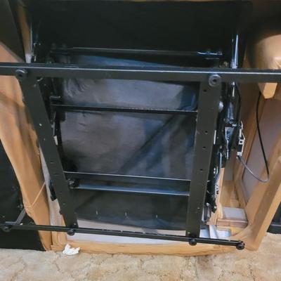 Lane Furniture Leather Couch (LR-EL)