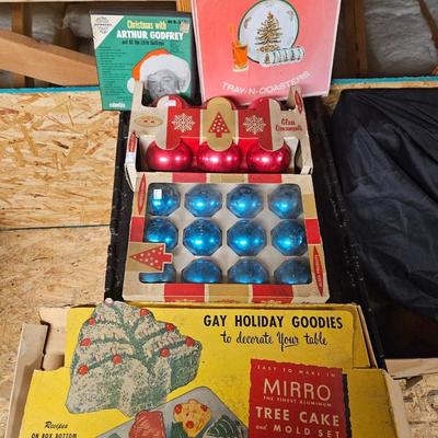 Vintage Lot of 5 Christmas Decorations Including Tray-n-Coasters, Glass Ornaments in Original Boxes and Tree Cake Mold Set
