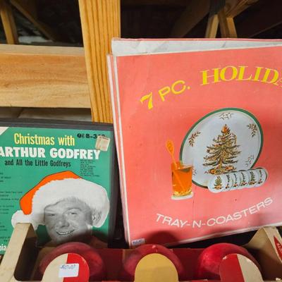 Vintage Lot of 5 Christmas Decorations Including Tray-n-Coasters, Glass Ornaments in Original Boxes and Tree Cake Mold Set