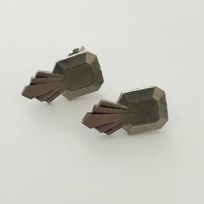 Silver tone vintage earrings