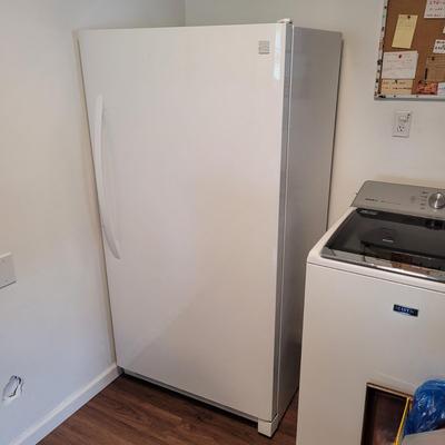 Kenmore Standing/Locking Freezer W/Key (K-EL)
