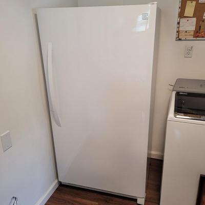 Kenmore Standing/Locking Freezer W/Key (K-EL)