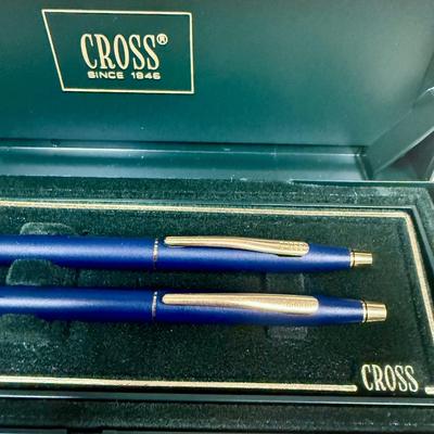 Sale Photo Thumbnail #369: Model 240104, both are a dark satin blue color. Tested. both work as expected. With original box and instructions.