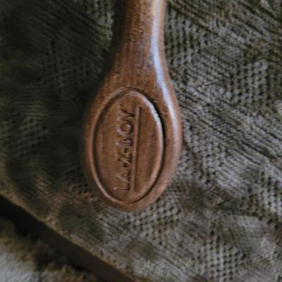 Brown La-Z-Boy Reclining Chair (LR-EL)