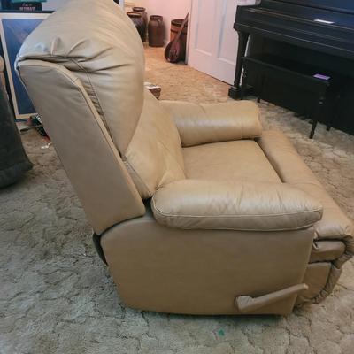 Lane Furniture Leather Recliner (LR-EL)
