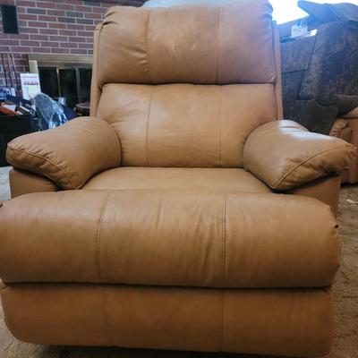 Lane Furniture Leather Recliner (LR-EL)