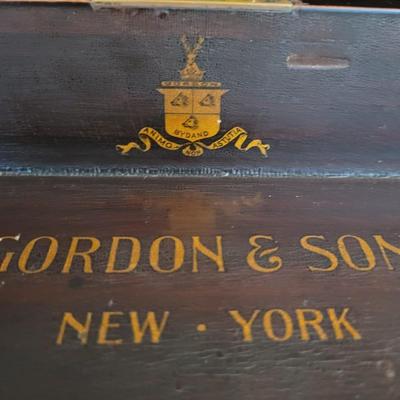Gordon and Son Wooden Piano (LR-EL)