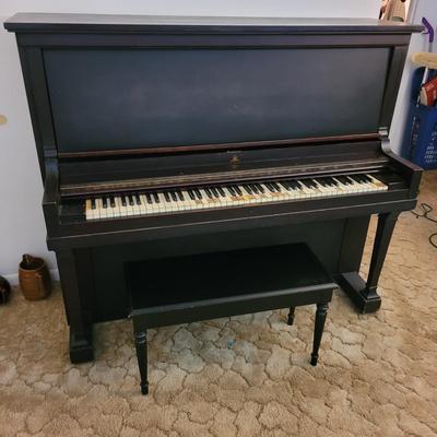 Gordon and Son Wooden Piano (LR-EL)
