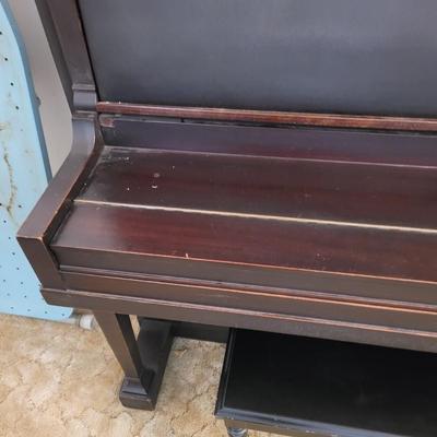 Gordon and Son Wooden Piano (LR-EL)