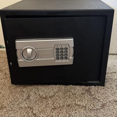 Small safe no keys no combination it is open