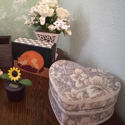 Miscellaneous decorations