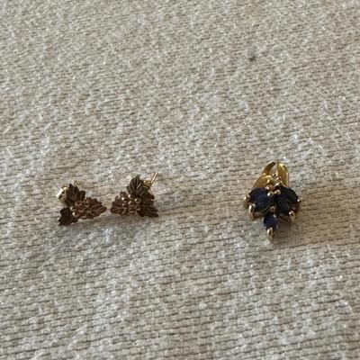 14k pendant 1.45g 10k Earrings 0.66g